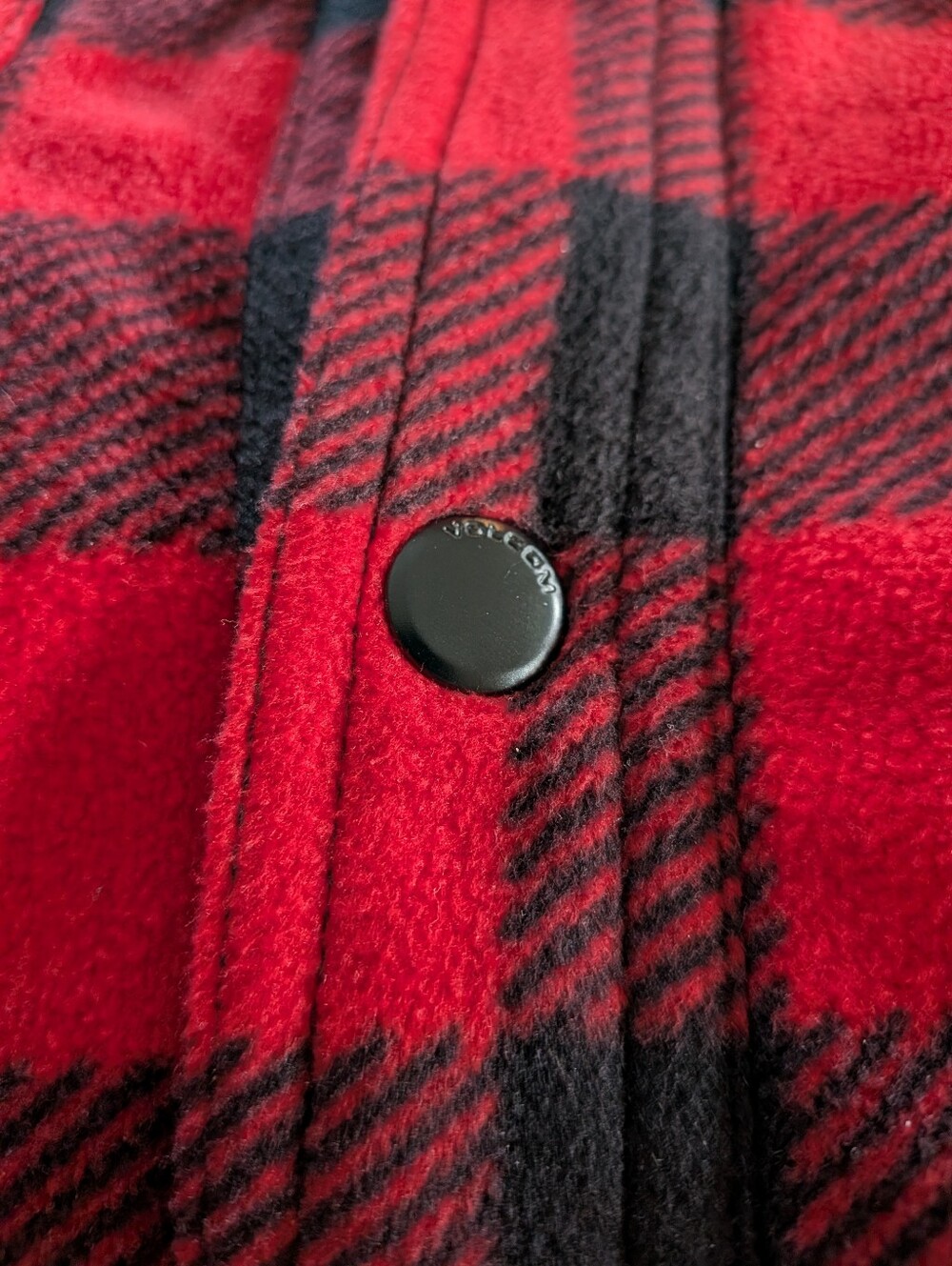 Volcom Mens Fleece Quilt Lined Overshirt Insulated Jacket Red Buffalo Plaid XL - Picture 6 of 13
